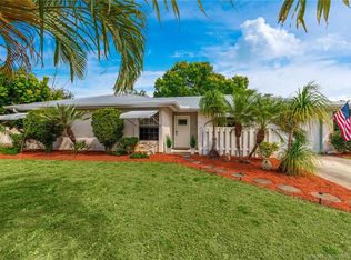 862 SW Belmont Cir, Port Saint Lucie, FL 34953