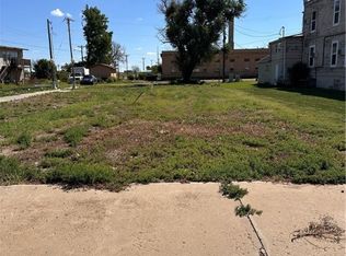 10 S 1st St E, Baker, MT 59313