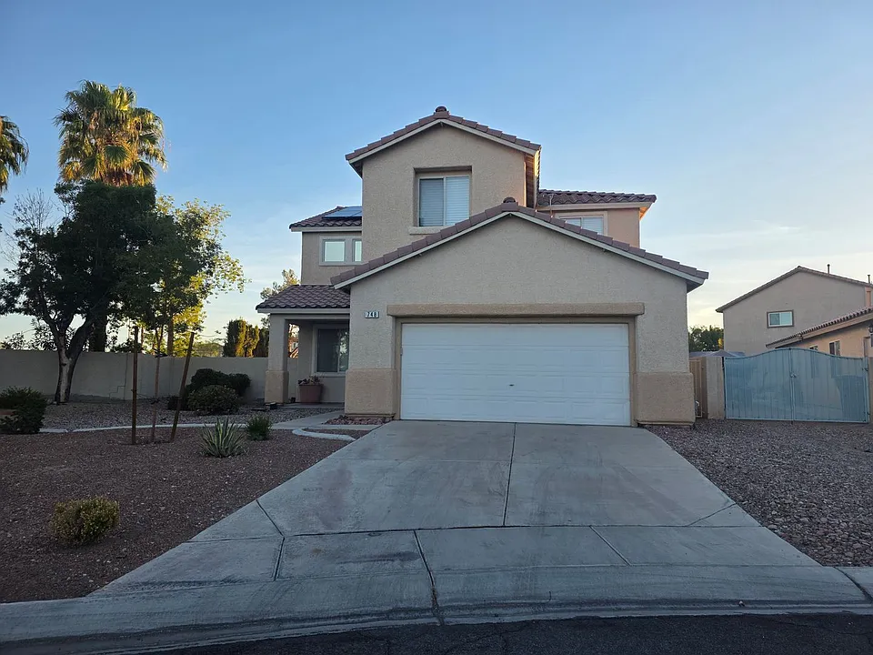 748 Maccabe Ave