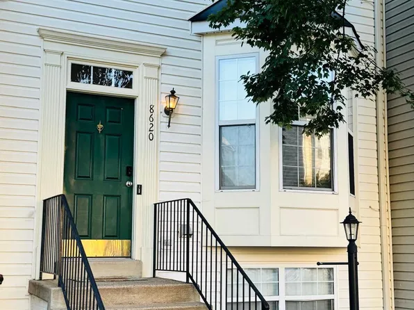 8620 Diver Ct, Bristow, VA 20136