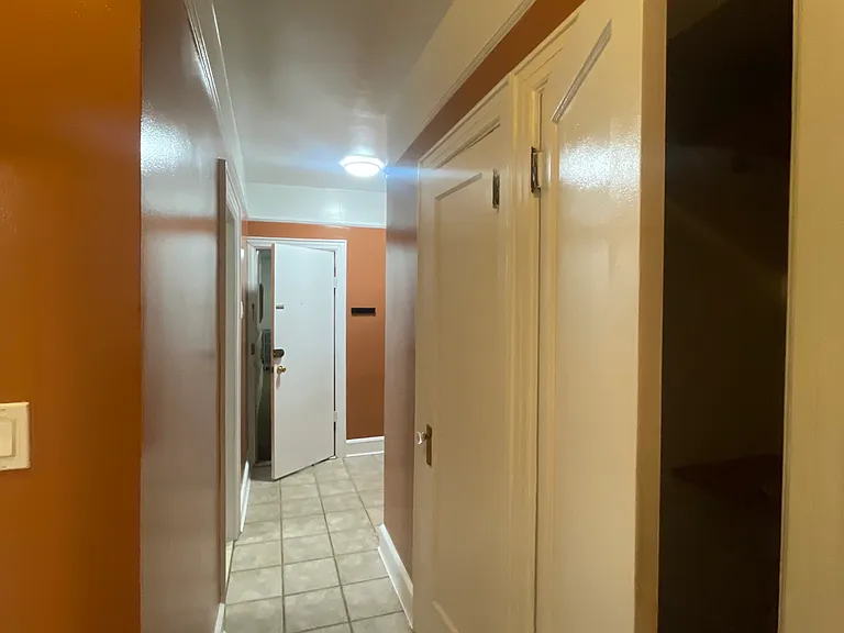 18 Richmond Pl — Photo 4