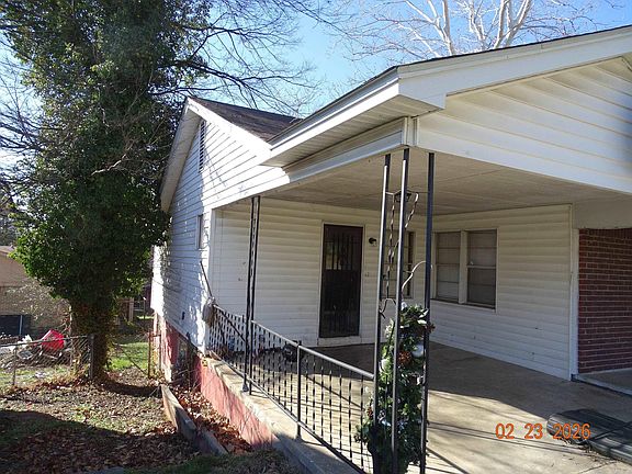 2nd image of 1608 Green Meadow Dr
