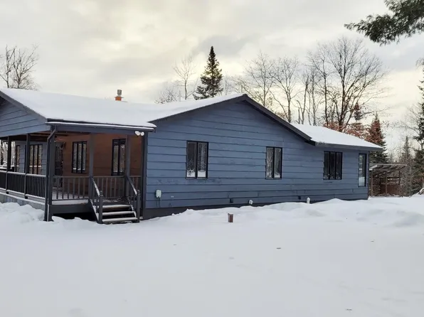 3851 Division St W, Backus, MN 56435