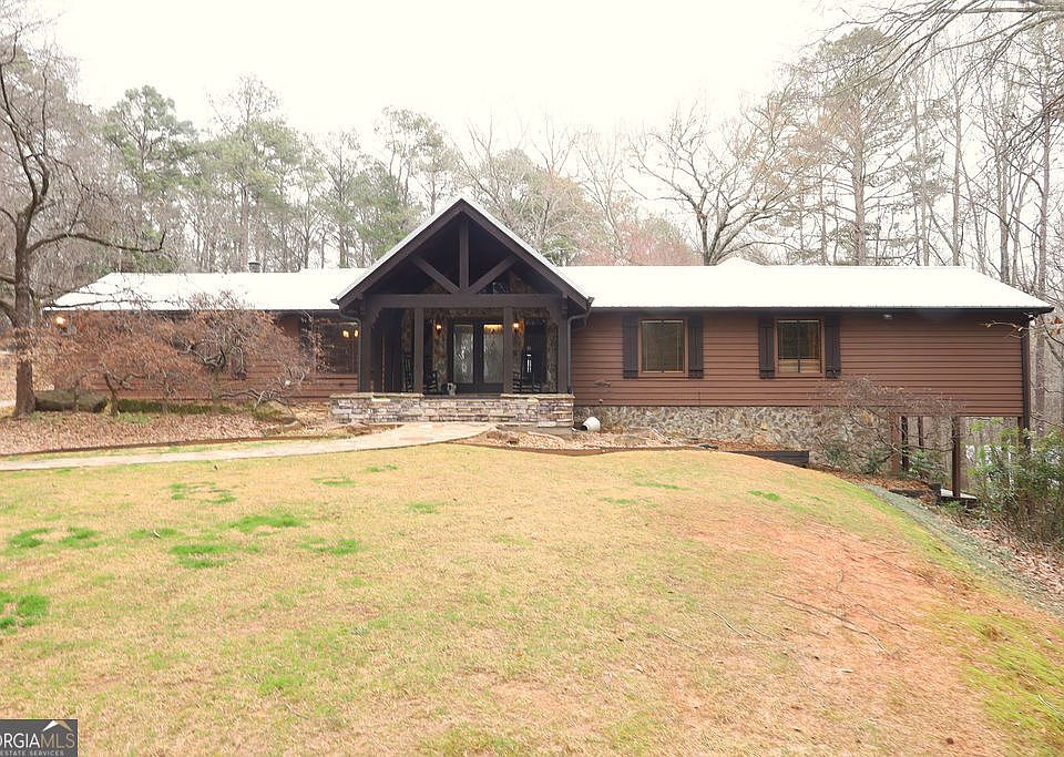 1st image of 275 Roberts Rd
