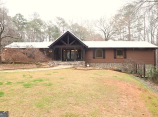 275 Roberts Rd, Covington, GA 30016