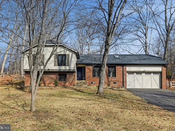 7405 Auburn Mill Rd, Warrenton, VA 20187