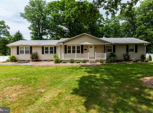 560 E Forest Grove Rd, Vineland, NJ 08360