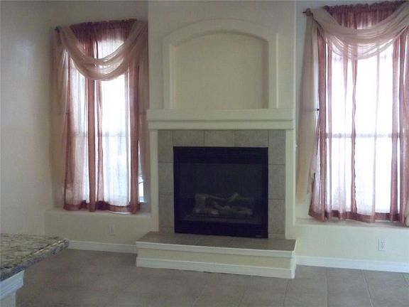 5th image of 600 Angelica Ct