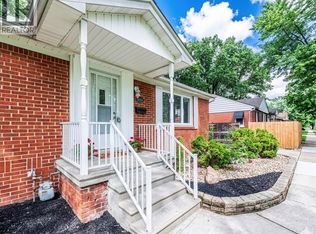 3365 Curry Ave, Windsor, ON N9E 2T4
