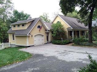 49 Gleasondale Rd, Stow, MA 01775