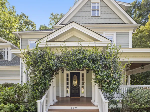 109 Magnolia Breeze Ct, Apex, NC 27502