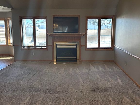 4th image of 2509 Zenith Ave