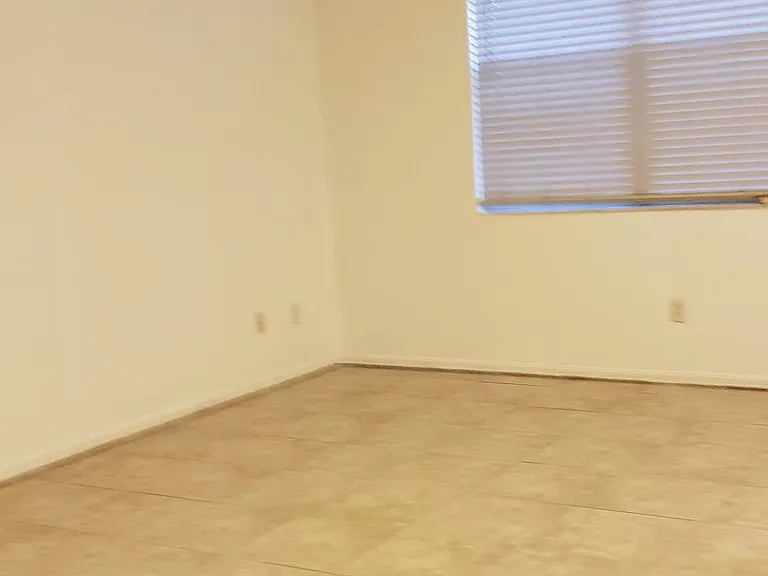 9010 Cormorant Ct — Photo 14