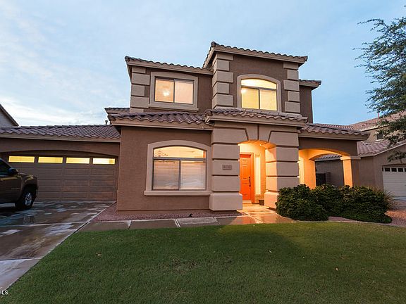 3rd image of 4136 E County Down Dr