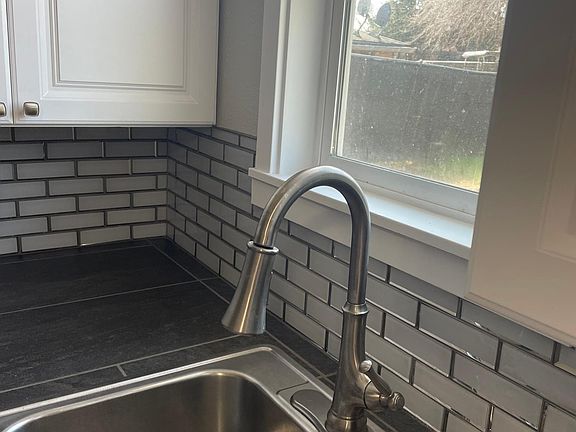3rd image of 8721 SE 67th Ave #8725