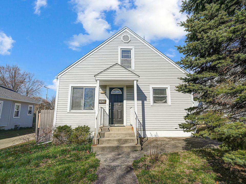 1st image of 2925 Dwight Ave
