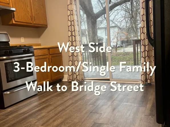 1022 3rd St NW, Grand Rapids, MI 49504