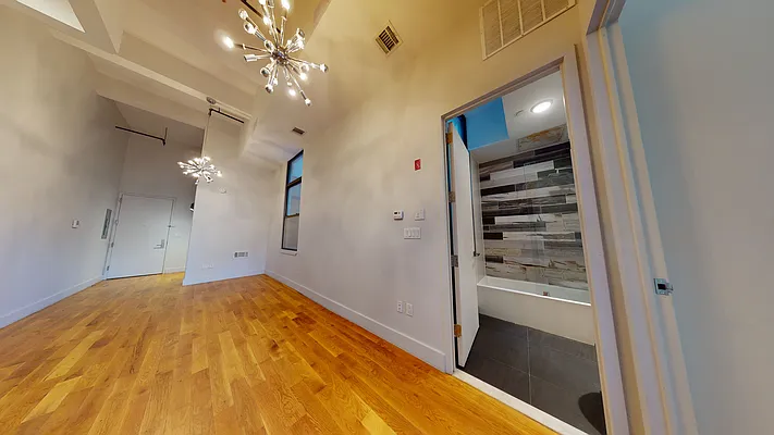 Rented by Arwell Realty | media 1