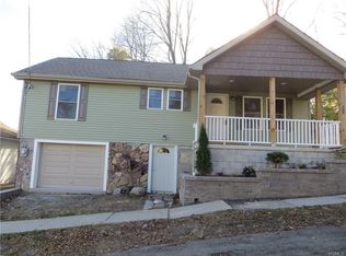 35 Center St, Walden, NY 12586