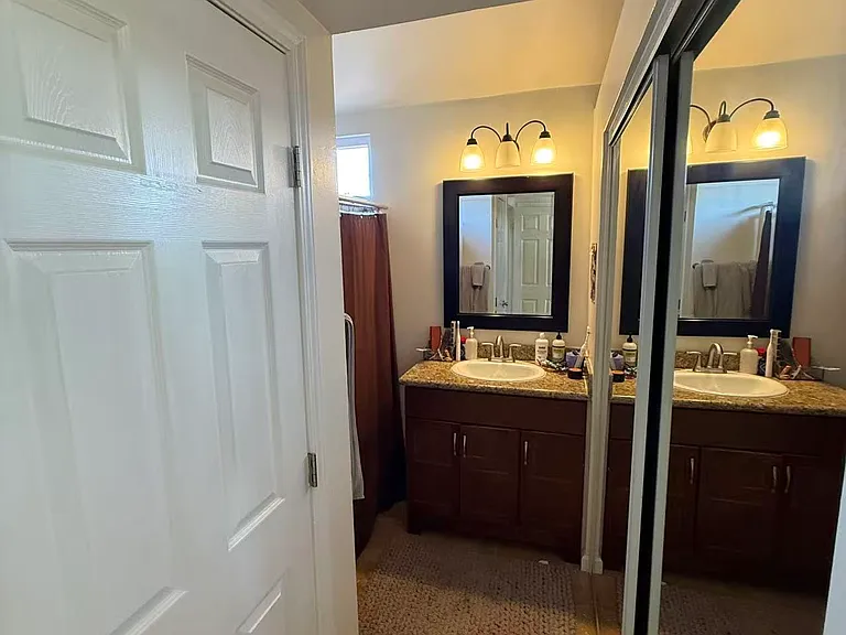 1270 Farmington Pl — Photo 21