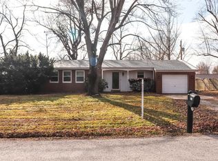 224 Pleasant Ridge Rd, Fairview Heights, IL 62208