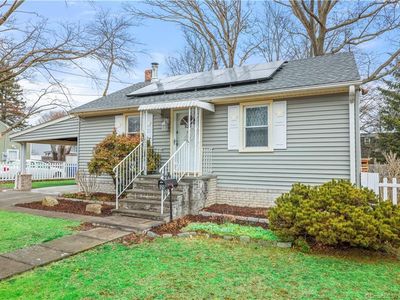 120 Tully Circle, Bridgeport, CT, 06610