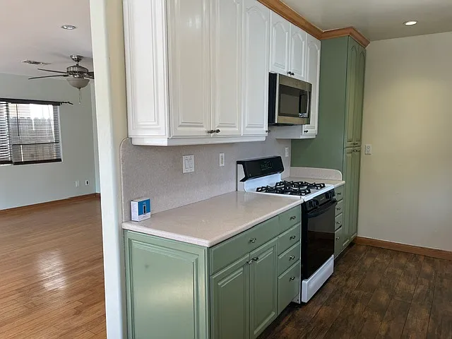 4310 Pennsylvania Ave — Photo 5