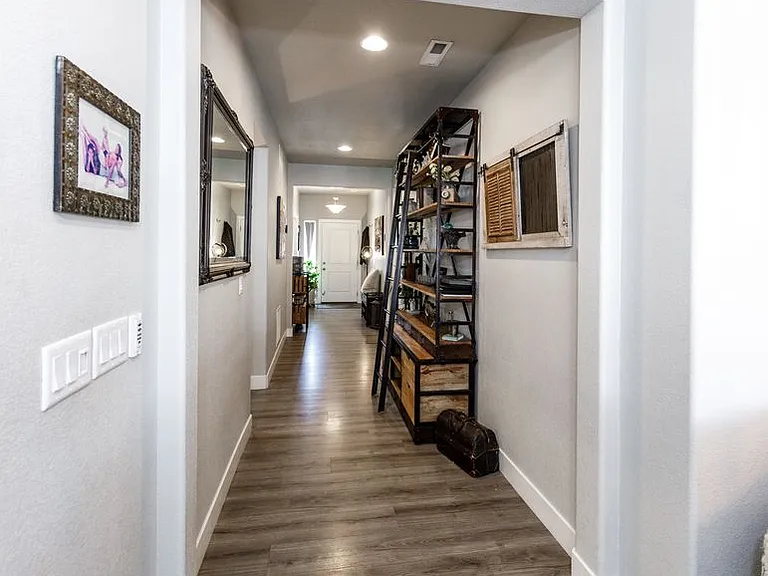 9032 Bugaboo Dr — Photo 23