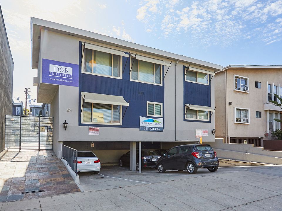 1st image of 925 N Curson Ave APT 2