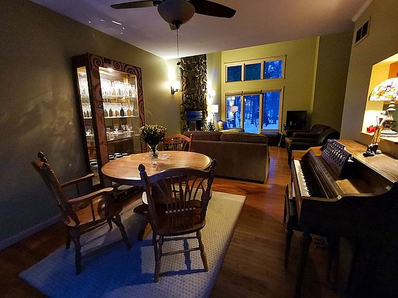 From dining rm to main room 