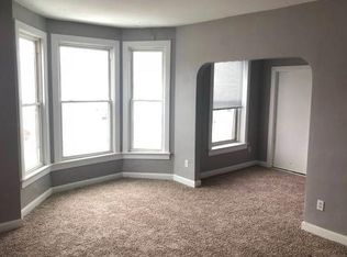 724 W Washington St, Bloomington, IL
