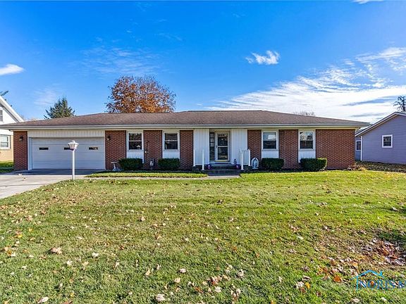2nd image of 741 Angela Dr N