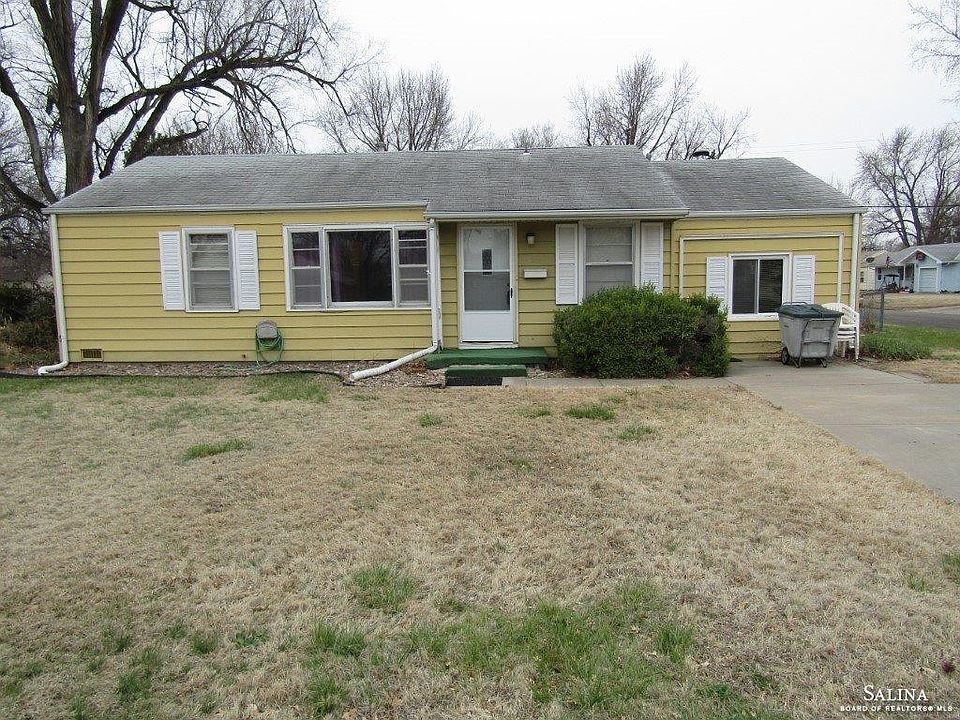 1st image of 828 Martin Ave