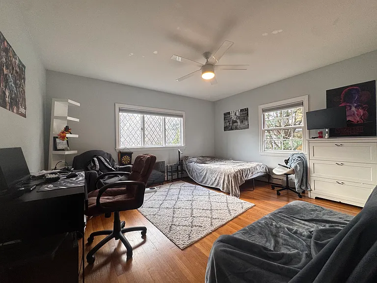 10-12 Webster St #1 — Photo 9