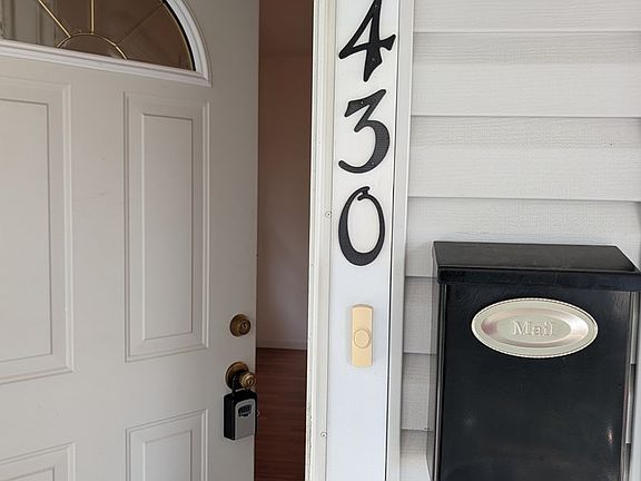 5th image of 430 Dean St