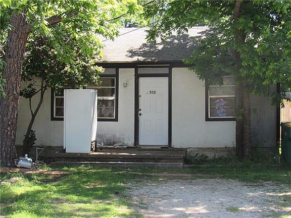 2nd image of 532 N Charles St