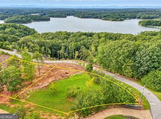 3325 Montvale Dr, Gainesville, GA