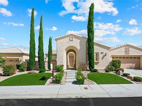 2nd image of 4258 Pacifico Ln