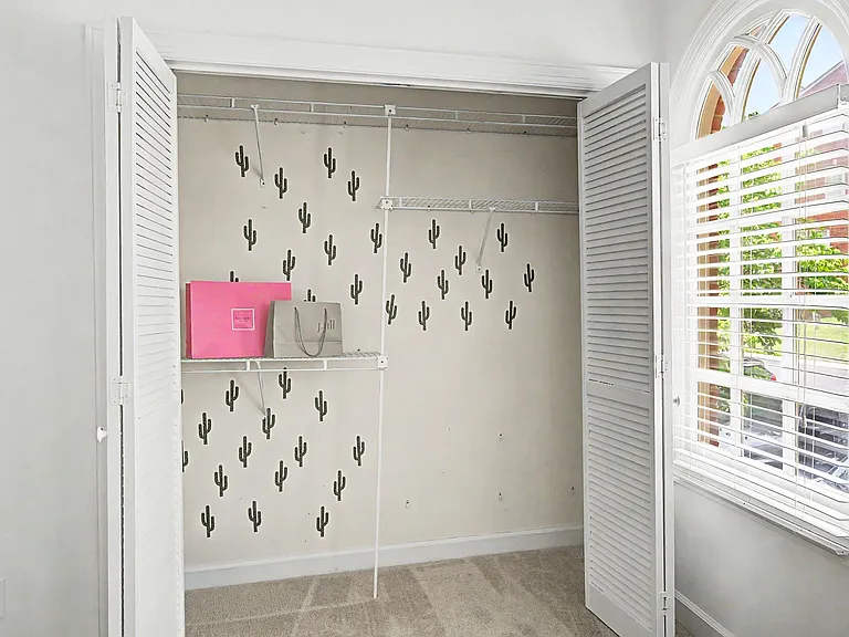 126 Forest Place Cir — Photo 30