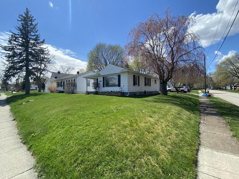 1st image of 2821 Gratiot Ave