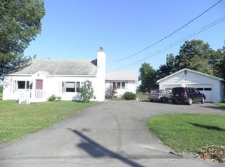 3720 Snowden Hill Rd, New Hartford, NY 13413