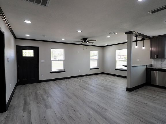 5th image of 187 S Jernigan