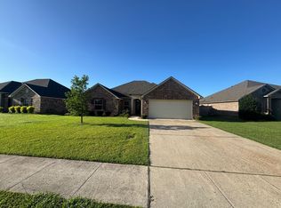 2368 Tallgrass Cir, Bossier City, LA 71111