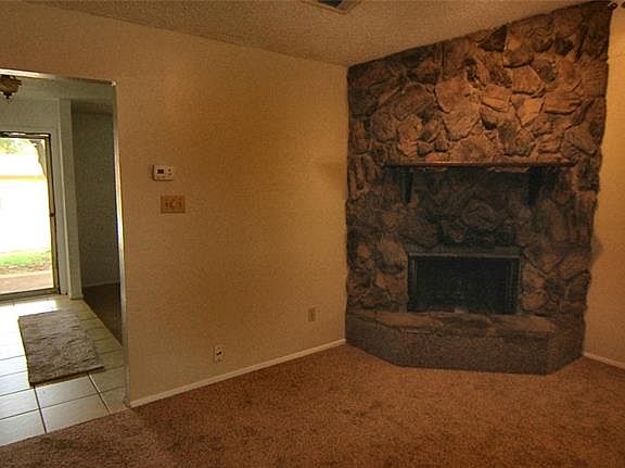 4th image of 1903 Cottonwood St