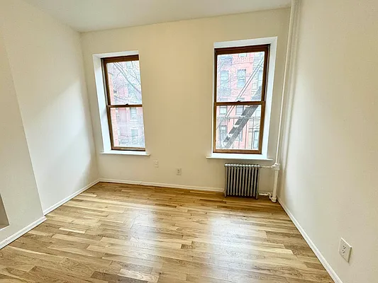 Rented by J PRESTON AND ASSOCIATES INC | media 6