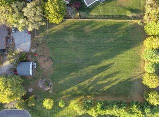 7721 Nieman Rd, Shawnee, KS 66214