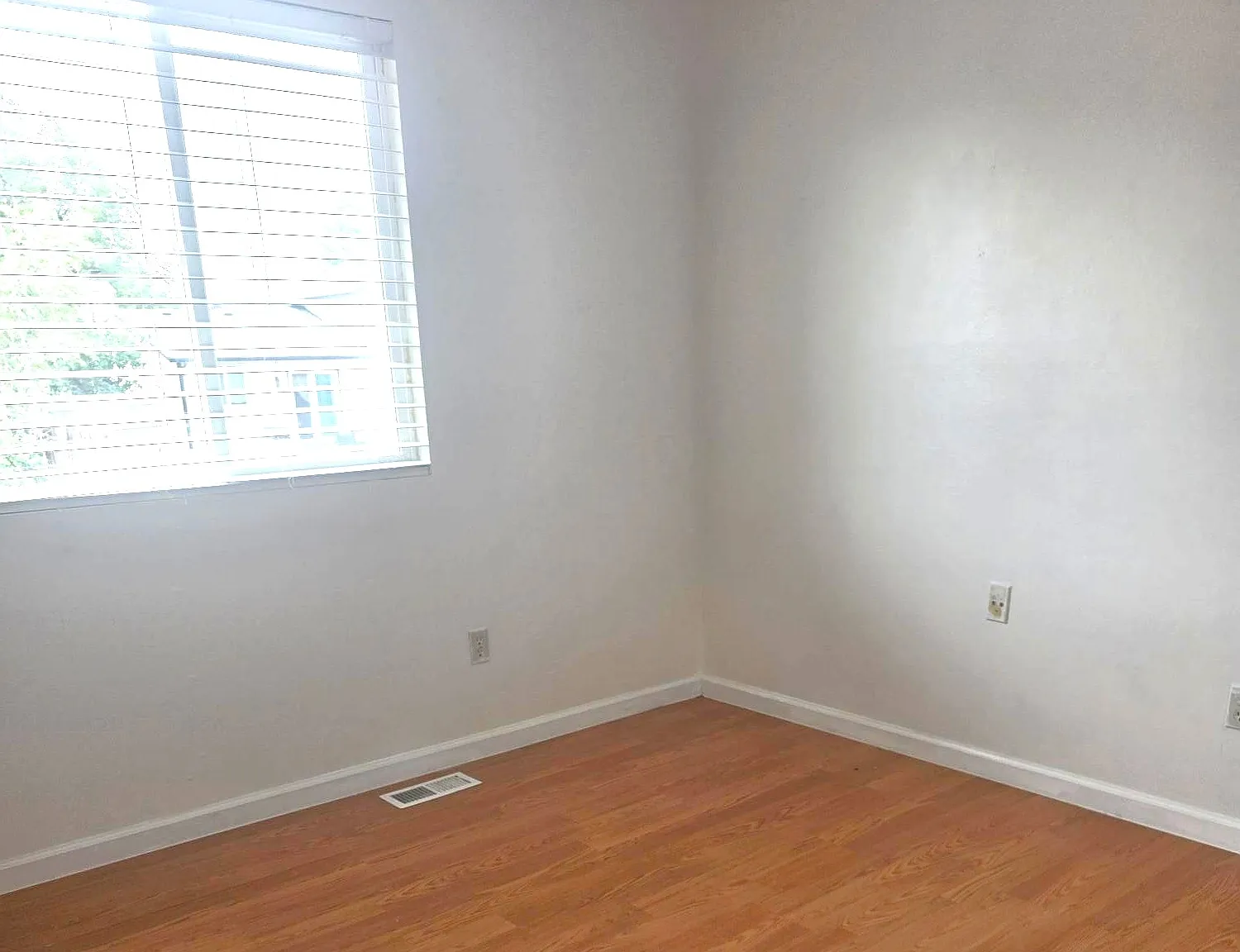4 bed, 1192 sqft, $2,750 — Photo 3