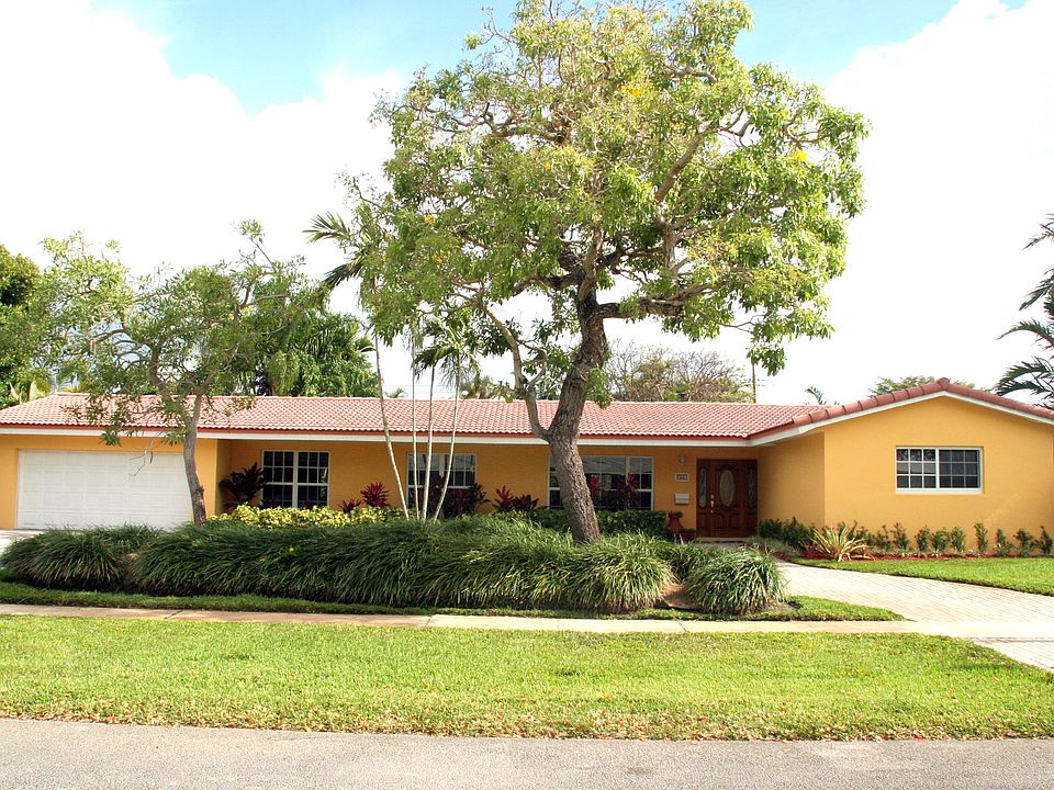 Brick-paved driveway