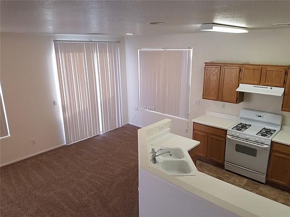 3rd image of 2617 Living Rock St