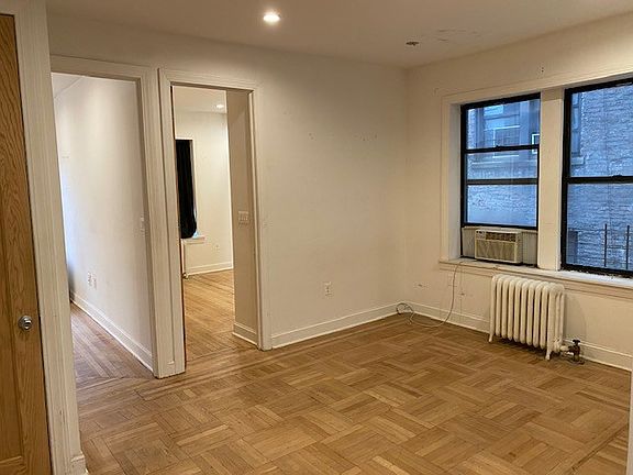 2nd image of 644 W 204th St APT 24